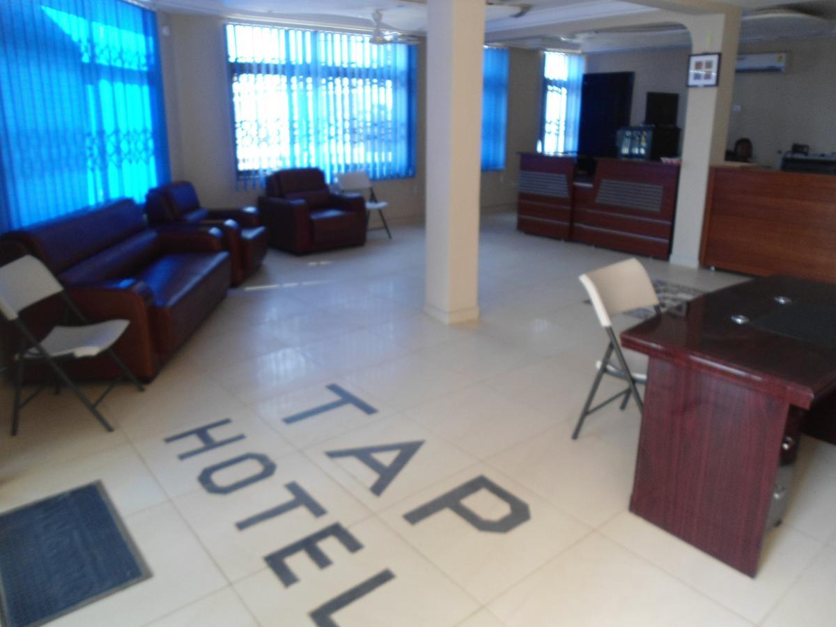 Tap Hotel Bolgatanga エクステリア 写真