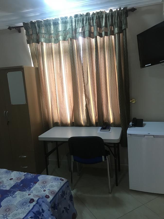 Tap Hotel Bolgatanga エクステリア 写真